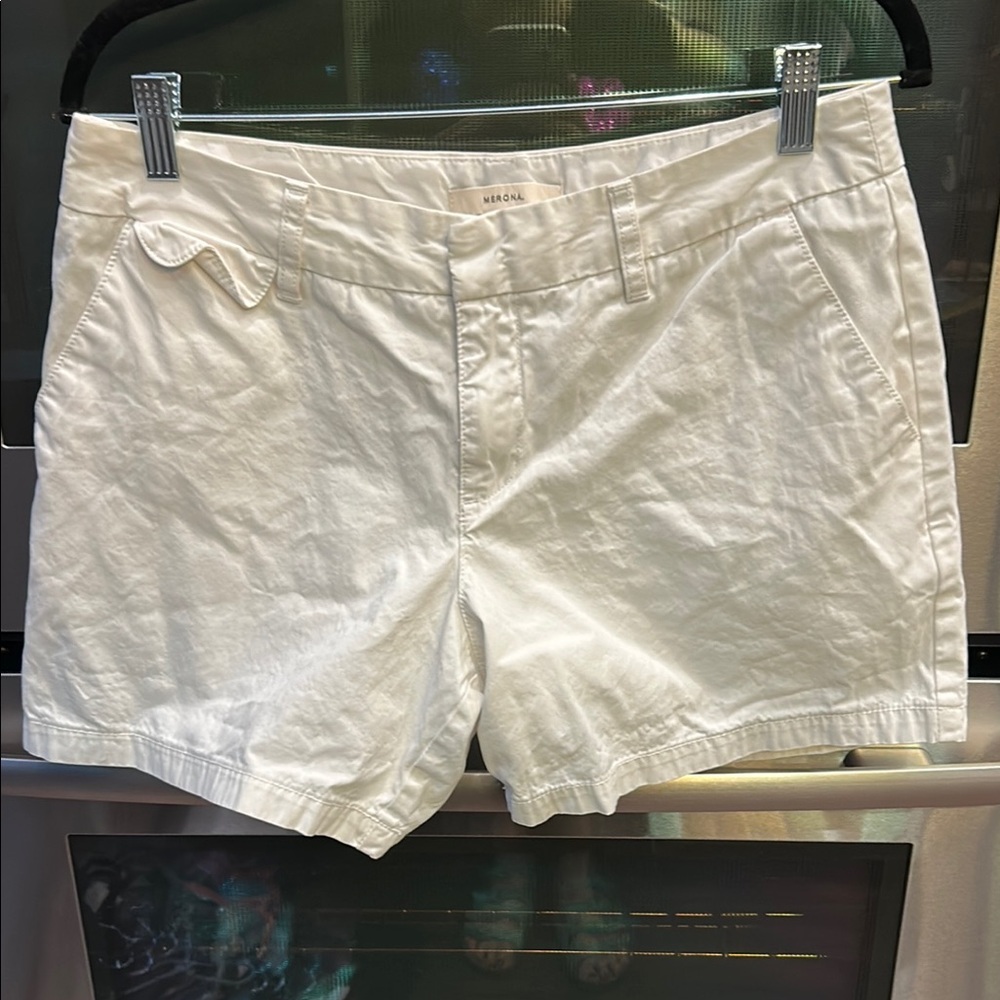 Merona White Bermuda Shorts Classic Casual Style‎